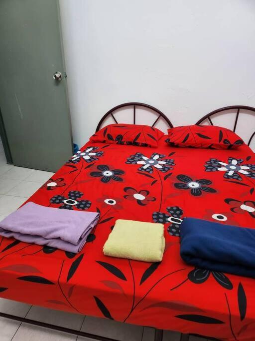 D'Haja 61 Klia Sepang With 3 Airconds & Wifi Villa Banting  Exterior photo